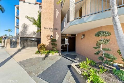Photo of 201 Bay Shore #309, Long Beach, CA 90803 (MLS # PW26052656)