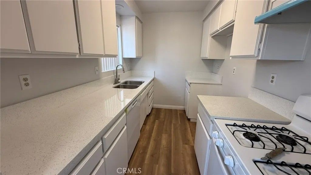 Photo of 300 S 5th Ave #A, Monrovia, CA 91016 (MLS # CV26054826)
