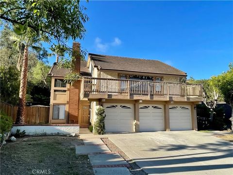 Photo of 934 Paseo Viento, San Dimas, CA 91773 (MLS # TR26064777)
