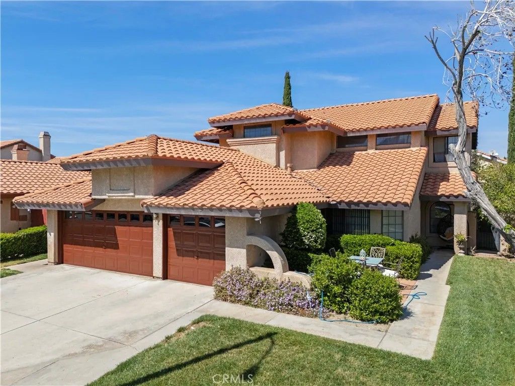 Photo of 5361 Karling Place, Palmdale, CA 93552 (MLS # SR26064462)