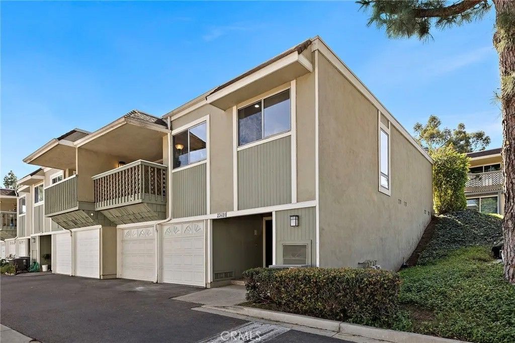 Photo of 23401 Caminito Lazaro #245, Laguna Hills, CA 92653 (MLS # OC25278440)