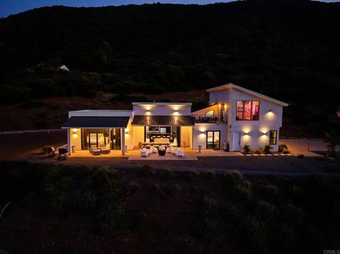 42950 Ivy Street Murrieta CA 92562