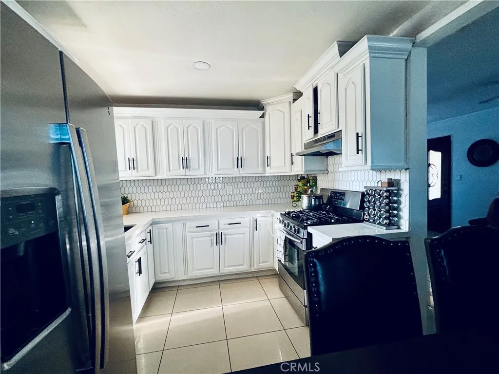 1724 S Monterey