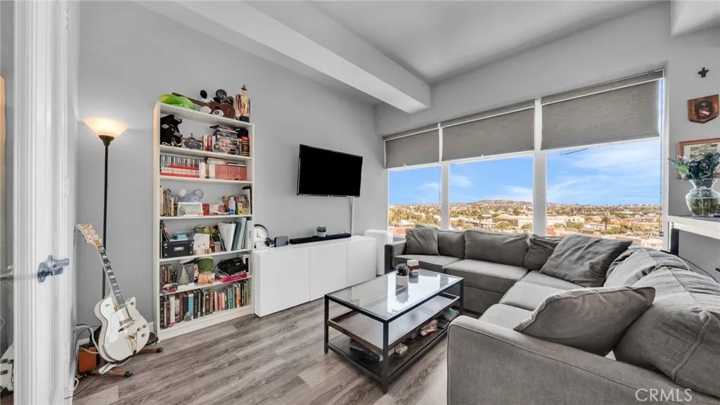 100 Atlantic Avenue 906