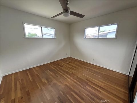 Tiny photo for 2823 Tulane Avenue, Long Beach, CA 90815 (MLS # PW25220731)