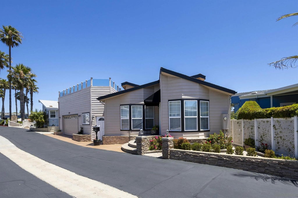 Photo of 6536 Easy St, Carlsbad, CA 92011 (MLS # 260013807)