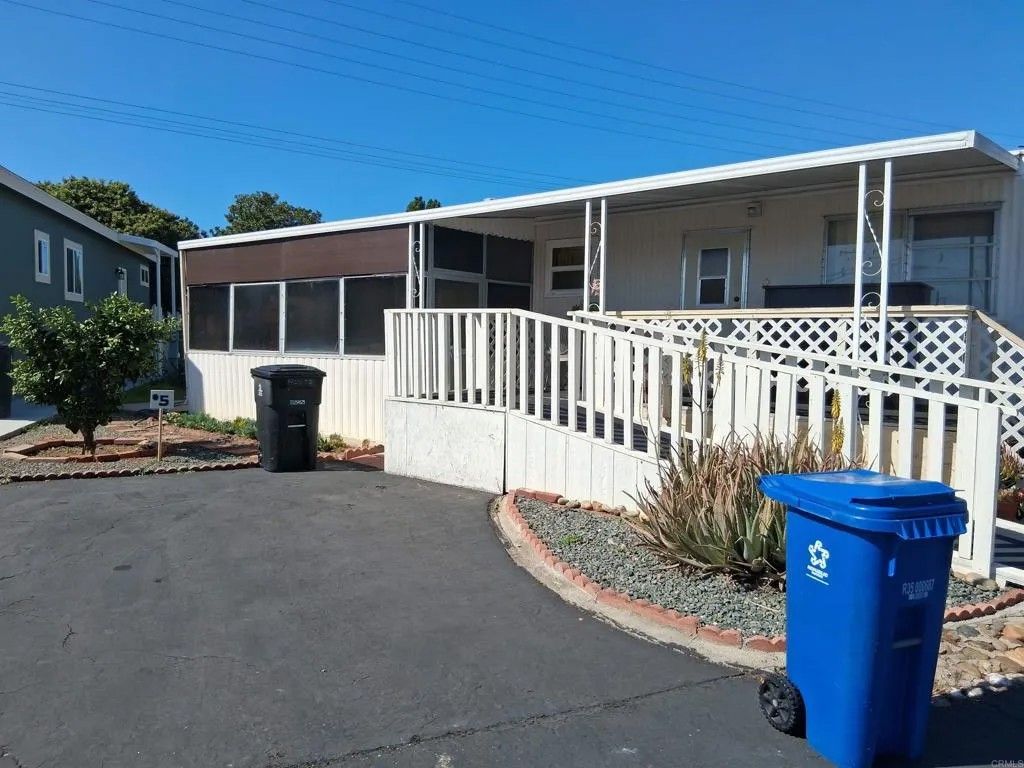 Photo of 1425 2nd Ave #5, Chula Vista, CA 91911 (MLS # PTP2508019)