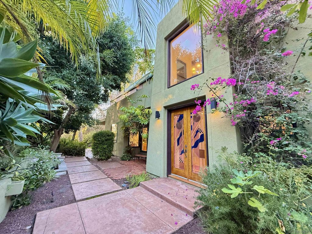 Photo of 3566 Albatross St, San Diego, CA 92103 (MLS # 2600740)