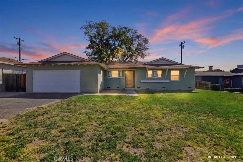 Photo of 7471 Dunkirk Ave, Highlands, CA 92346 (MLS # IV26054649)