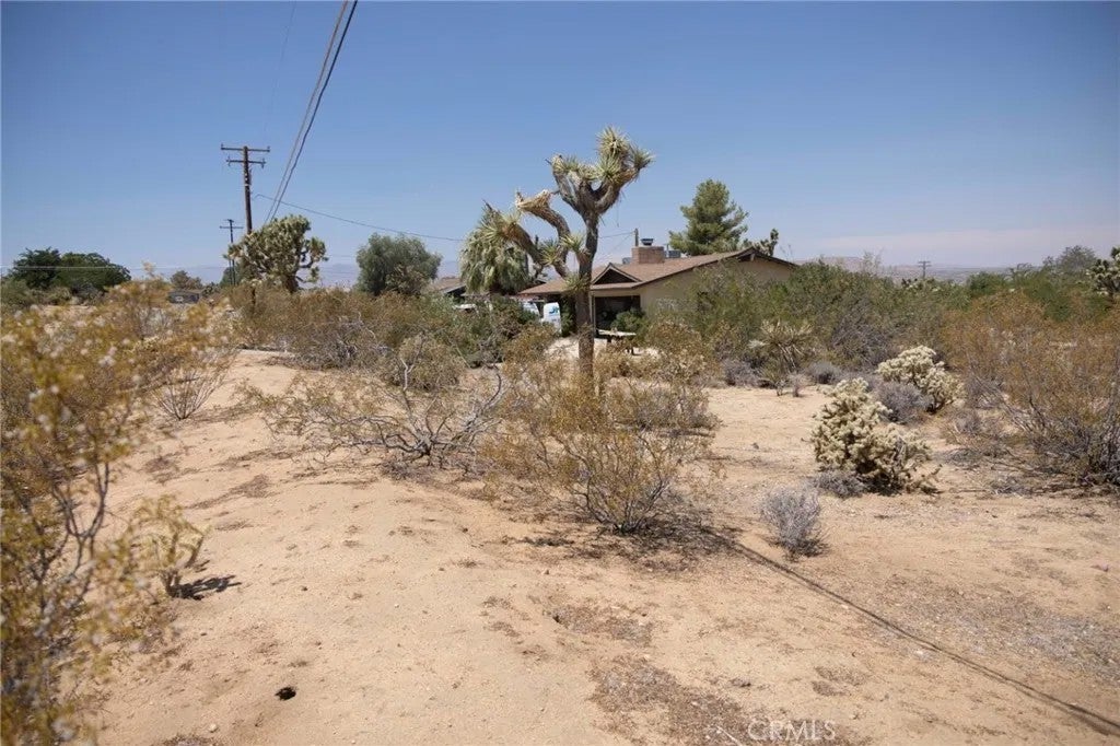 Photo of 0 Alta Mura, Joshua Tree, CA 92252 (MLS # TR26233999)