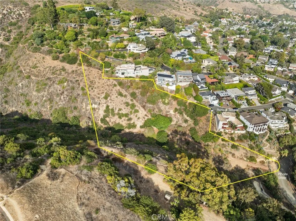 455 Bonvue Terrace
