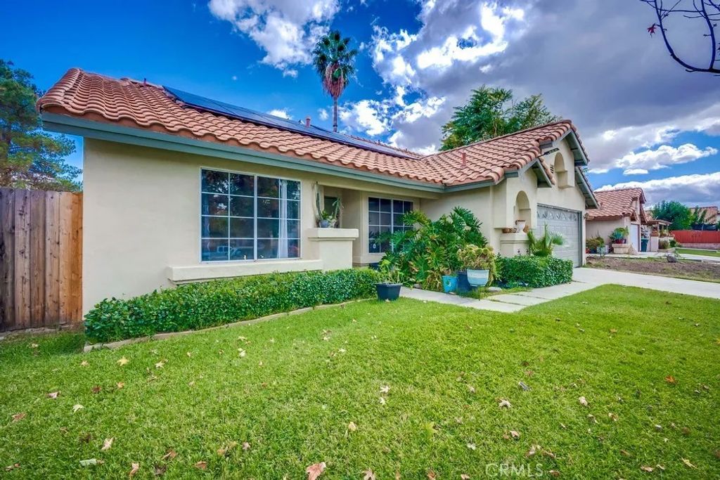 Photo of 257 Noga, San Jacinto, CA 92582 (MLS # OC25240855)