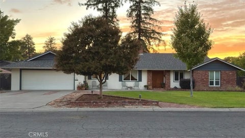 Photo of 407 S Marshall AVE, Willows, CA 95988 (MLS # SN26205280)
