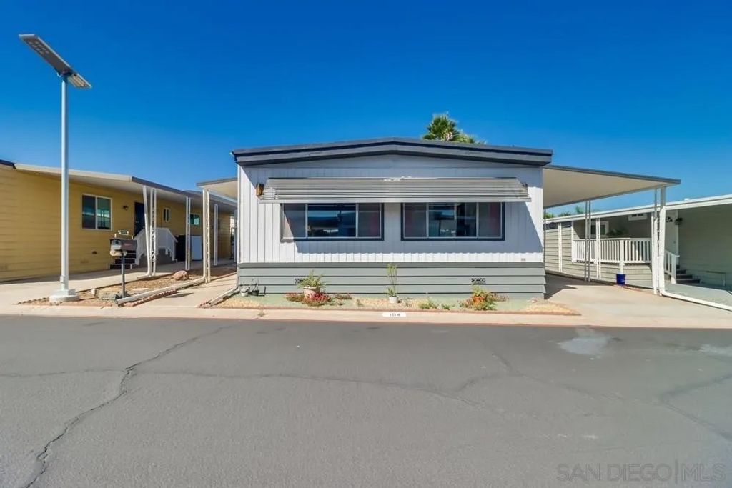 Photo of 8301 Mission Gorge Rd #194, Santee, CA 92071 (MLS # 250039846)