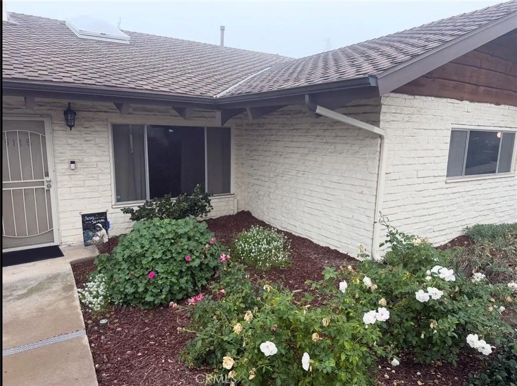 Photo of 5118 Lakeview Avenue #4, Yorba Linda, CA 92886 (MLS # CV25277712)