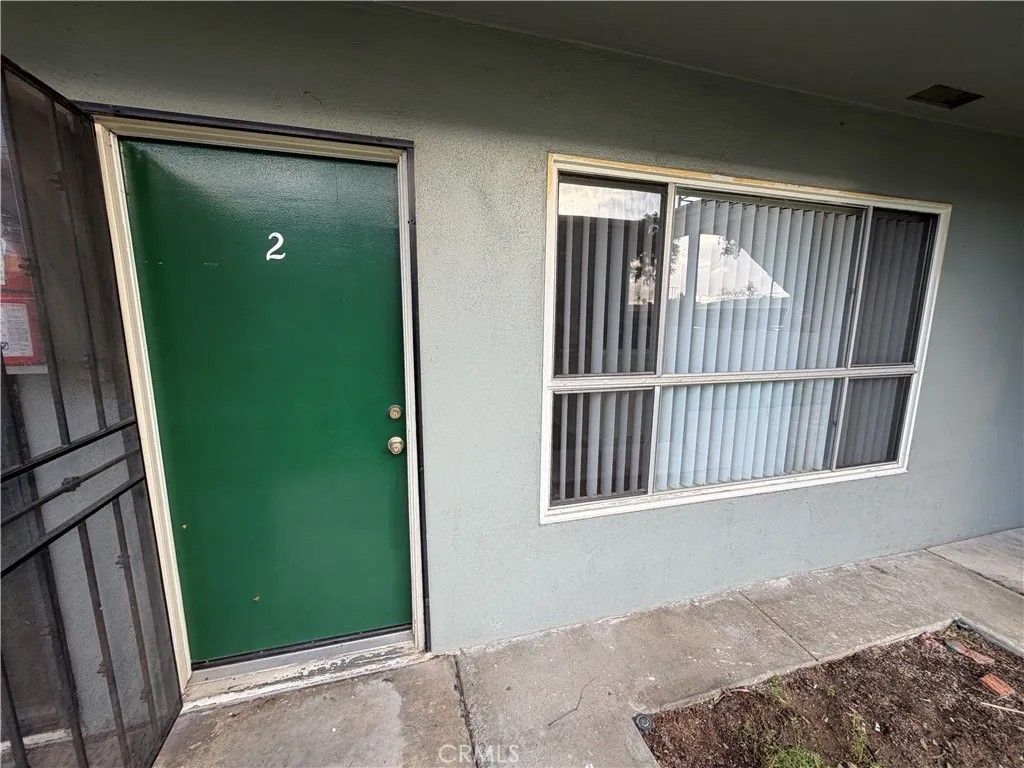 Photo of 2227 E Westport Dr #2, Anaheim, CA 92806 (MLS # PW26037095)