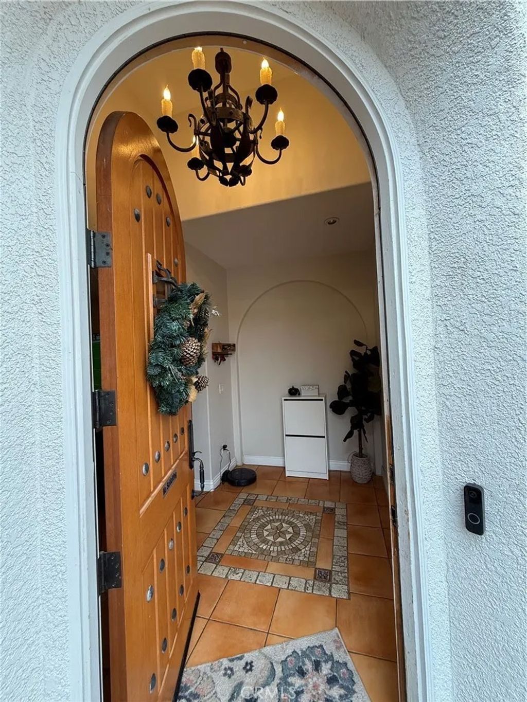 Photo of 735 Rembrandt Circle, Corona, CA 92882 (MLS # OC26002097)