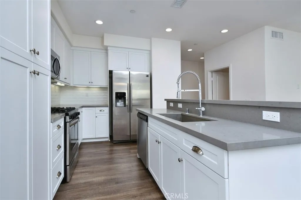 15163 W Rachel