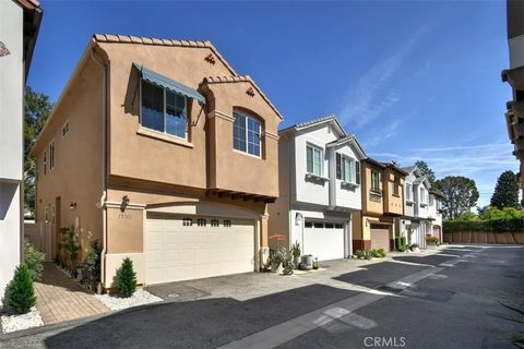 Photo of 15163 W Rachel Ln, Mission Hills (san Fernando), CA 91345 (MLS # SR26050649)