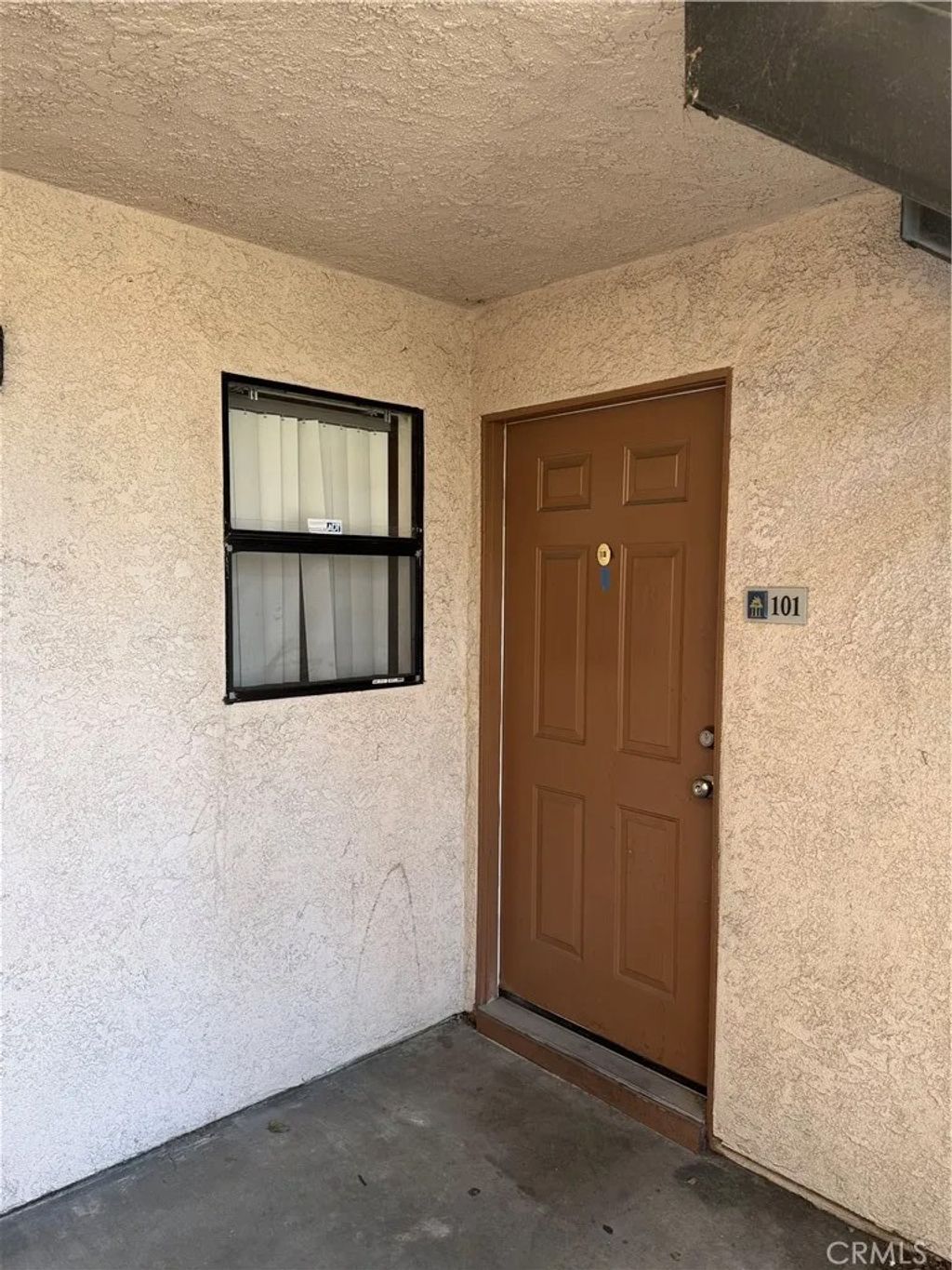 Photo of 1315 Massachusetts Ave #101, Riverside, CA 92507 (MLS # TR25269201)