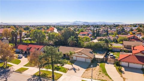 Tiny photo for 2864 N Riverside Ave, Rialto, CA 92377 (MLS # OC25274996)