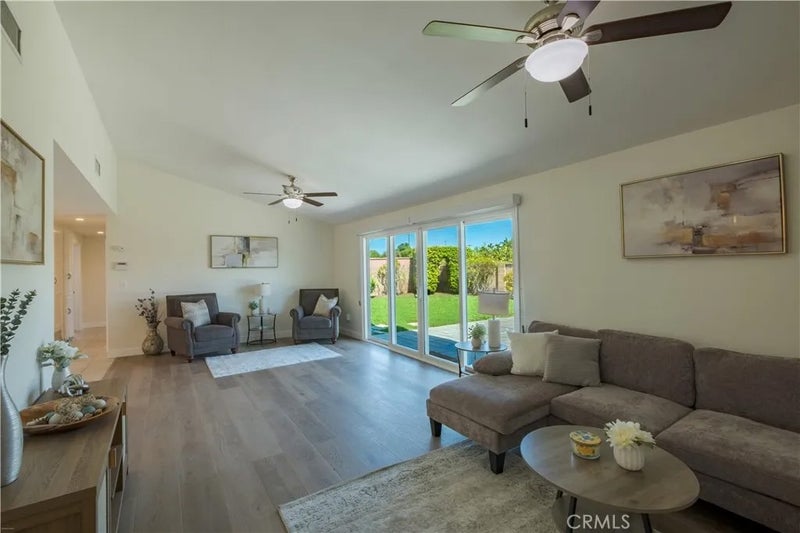 8200 Guava Ave