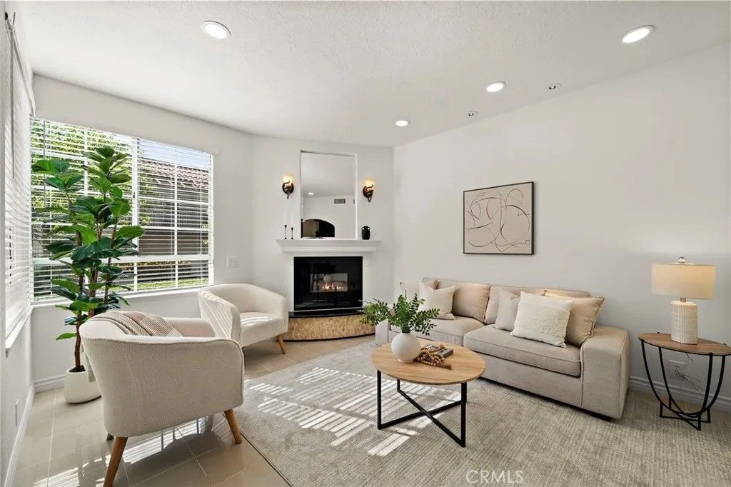 Photo of 16 Islay #54, Rancho Santa Margarita, CA 92688 (MLS # OC26029217)