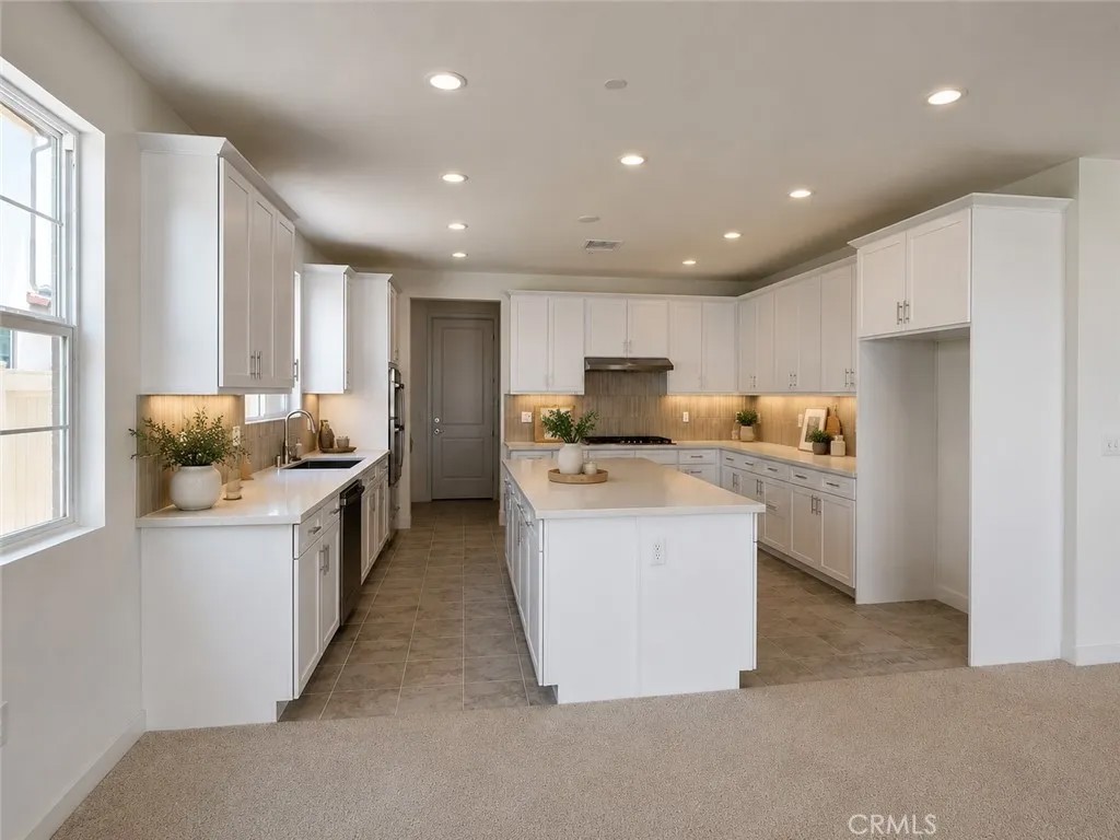 16738 Terra Seca Avenue