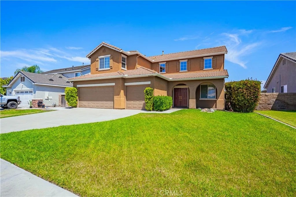 Photo of 35602 Driftwood St, Winchester, CA 92596 (MLS # PW26022944)