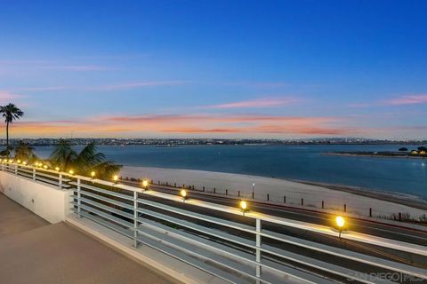 3328 Crown Point San Diego CA 92109