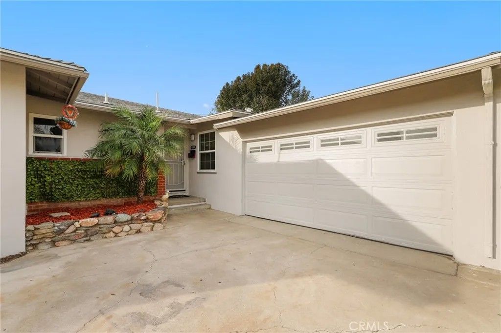 Photo of 13401 Wynant Drive, Garden Grove, CA 92844 (MLS # OC25258204)
