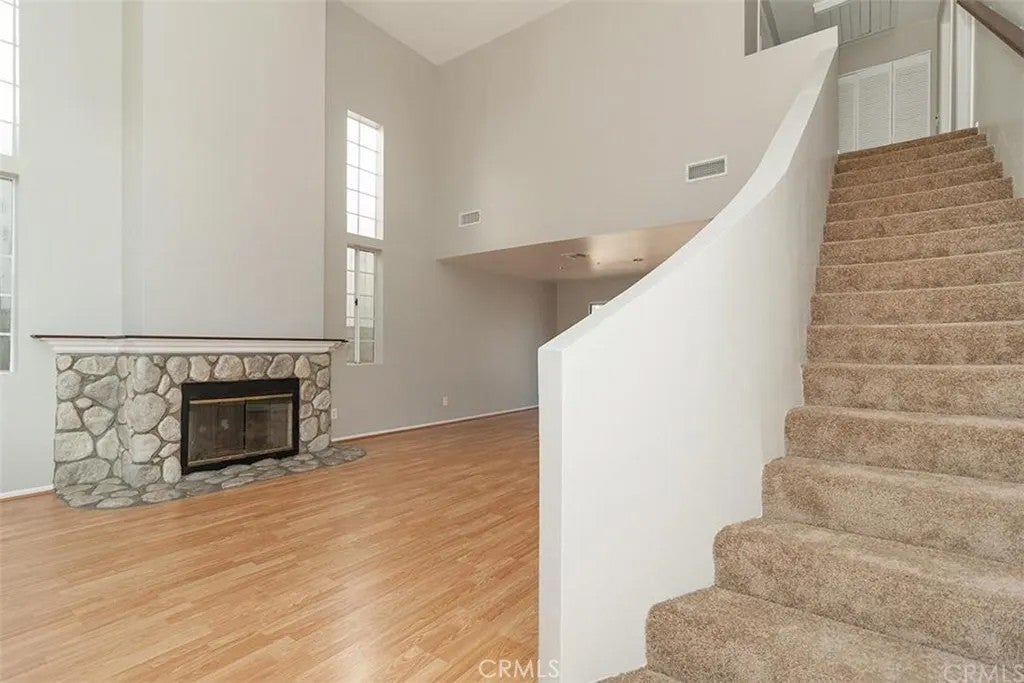 9326 Rowell