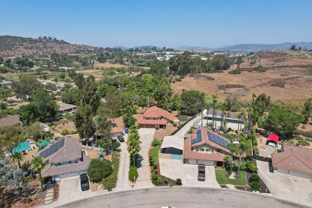 2432 Live Oak Road