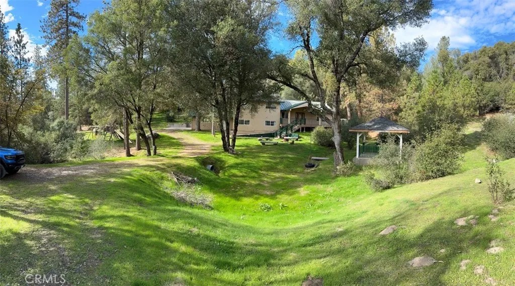 4965 Peak View Road