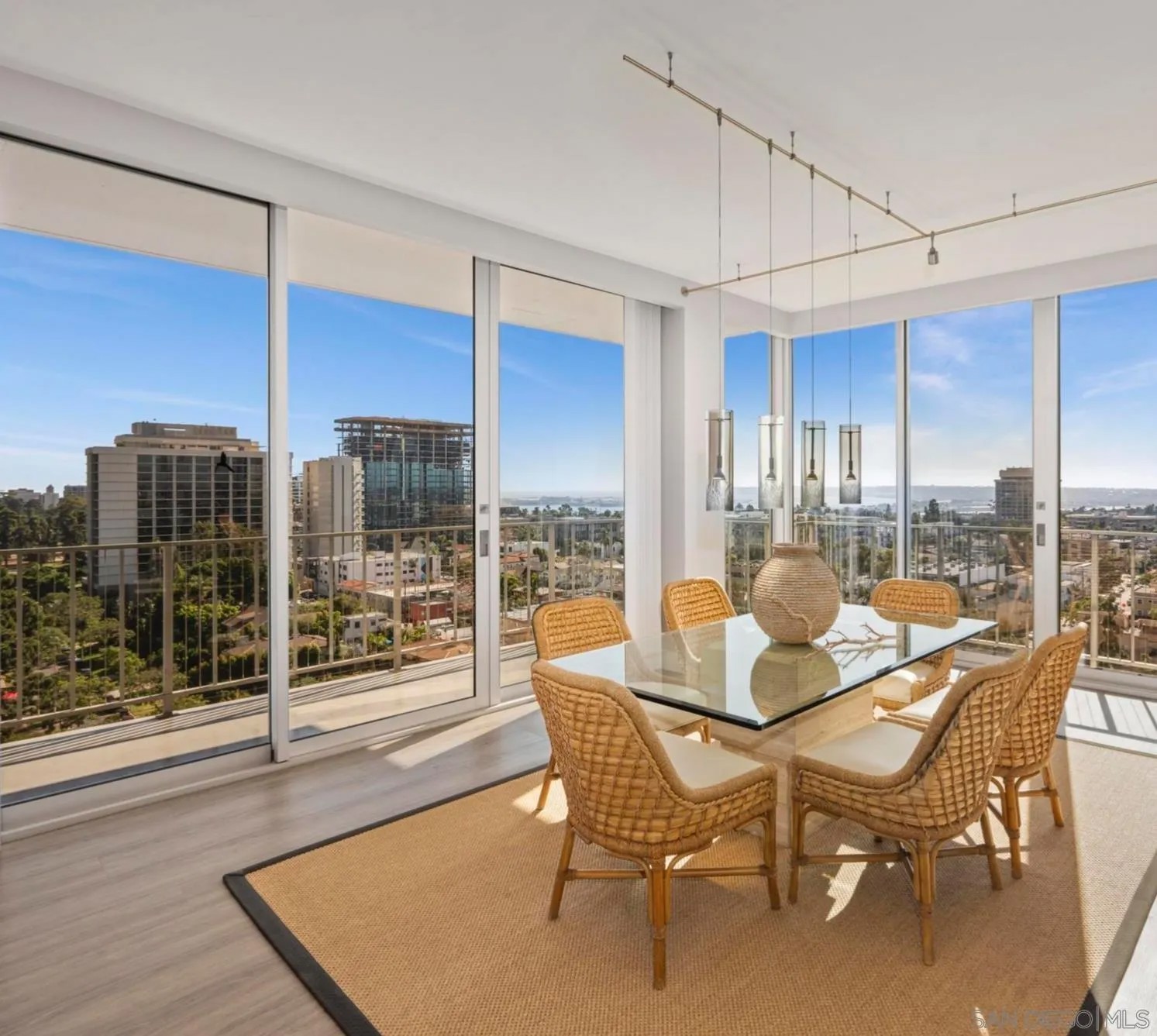 3635 7Th Ave 15G