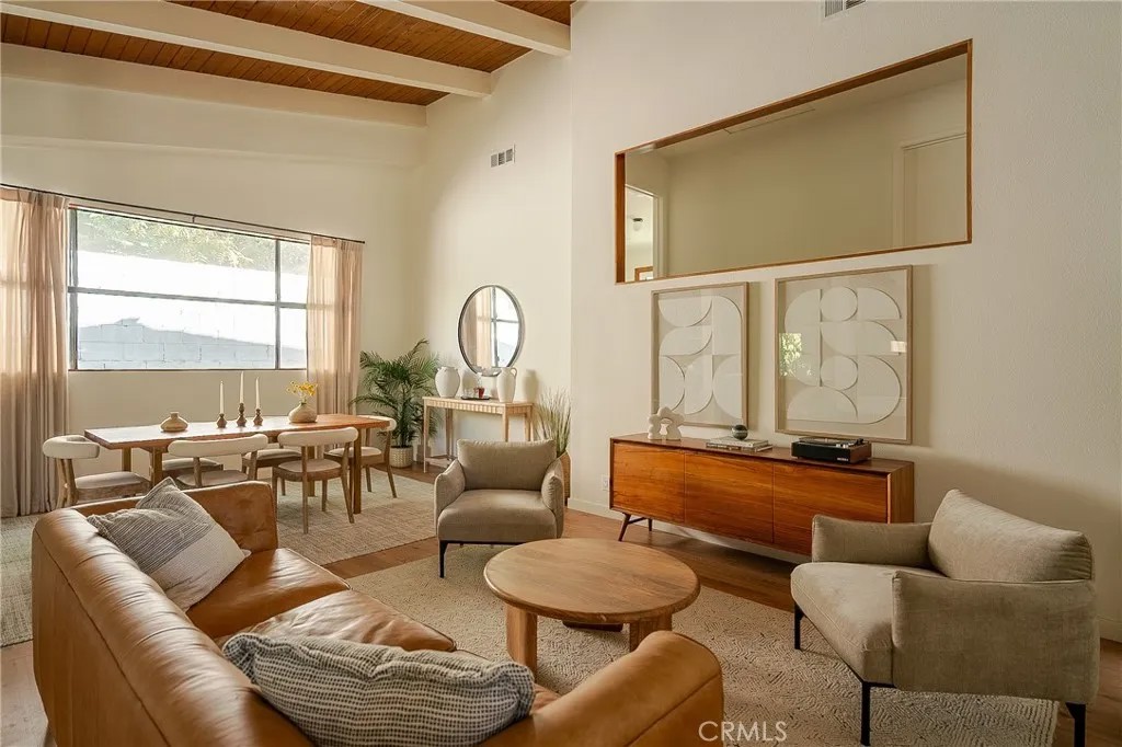 1966 Sunny Heights Drive