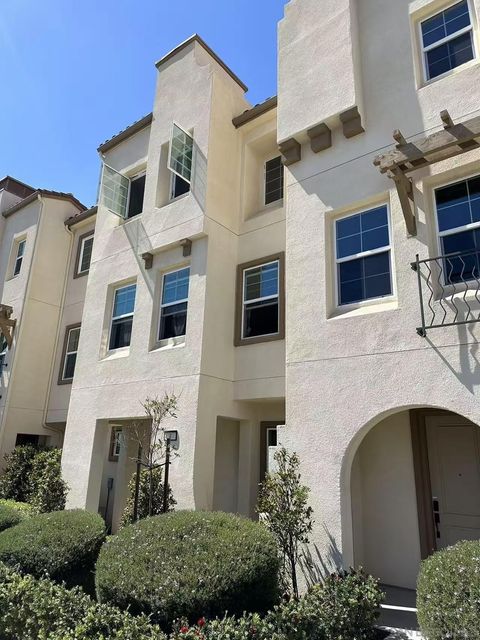 Photo of 5992 Village Center Loop #4, San Diego, CA 92130 (MLS # 260010271)