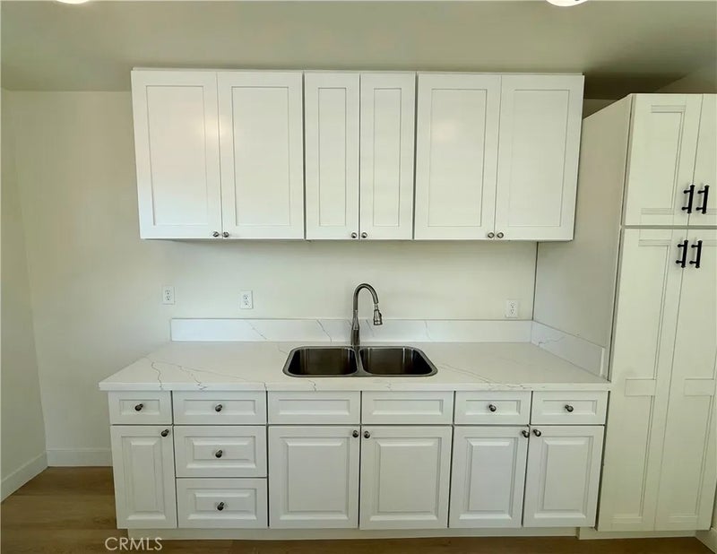 4950 E San Rafael