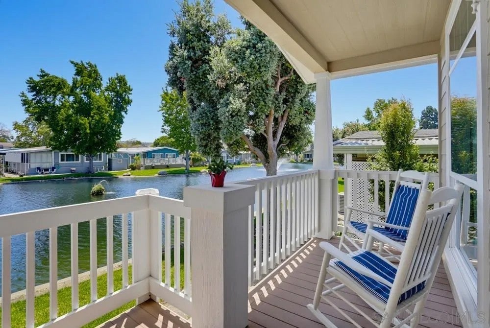 276 N El Camino Real SPC 175