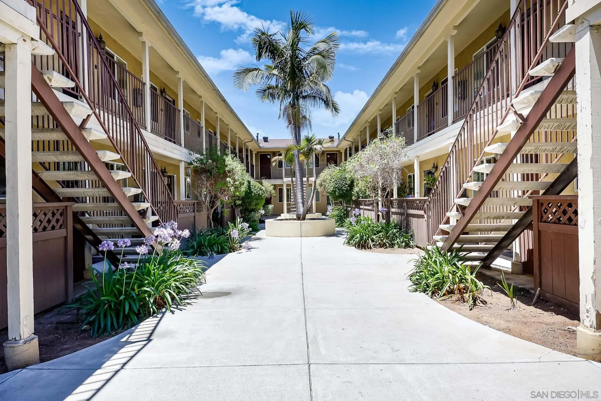 320 J Ave 91