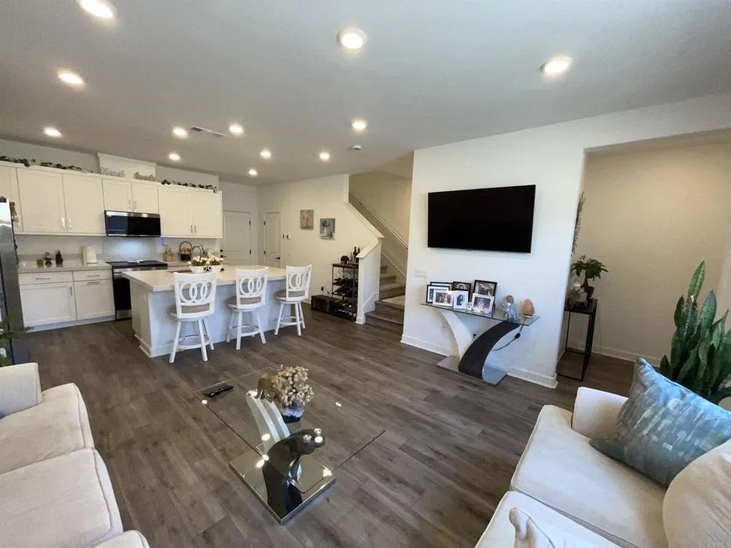 766 Makani Street 5