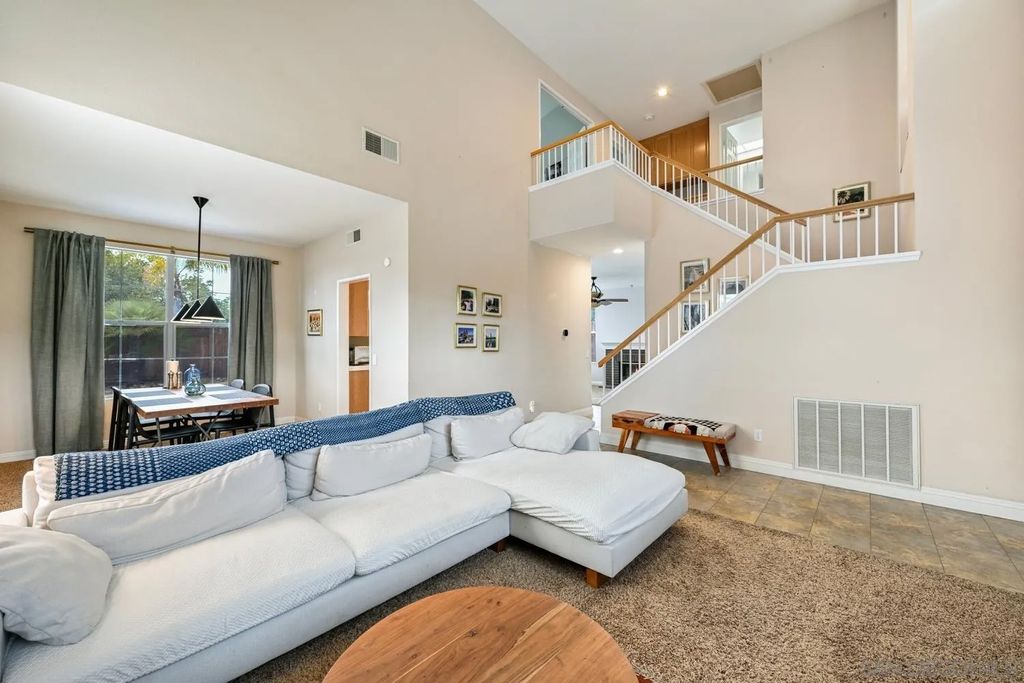 Photo of 740 Avenida Codorniz, San Marcos, CA 92069 (MLS # 260004269)