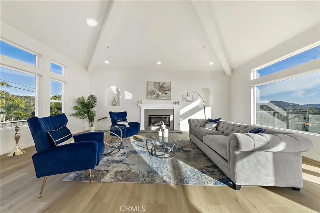 Photo of 1522 Maxwell Lane, Vista, CA 92084 (MLS # SW25280370)