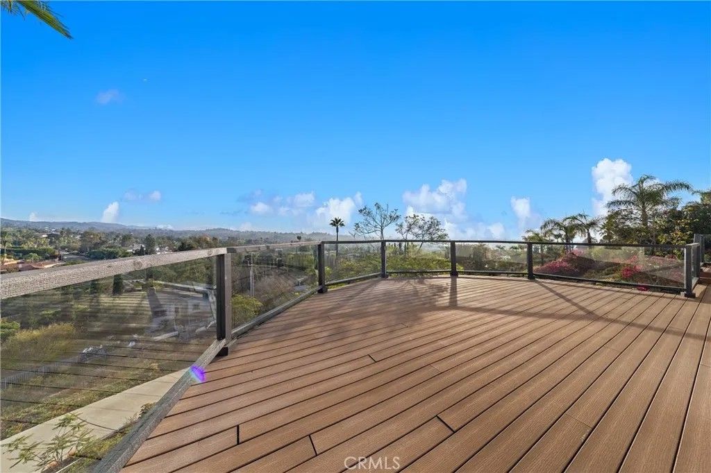 Photo of 1522 Maxwell Lane, Vista, CA 92084 (MLS # SW25280370)