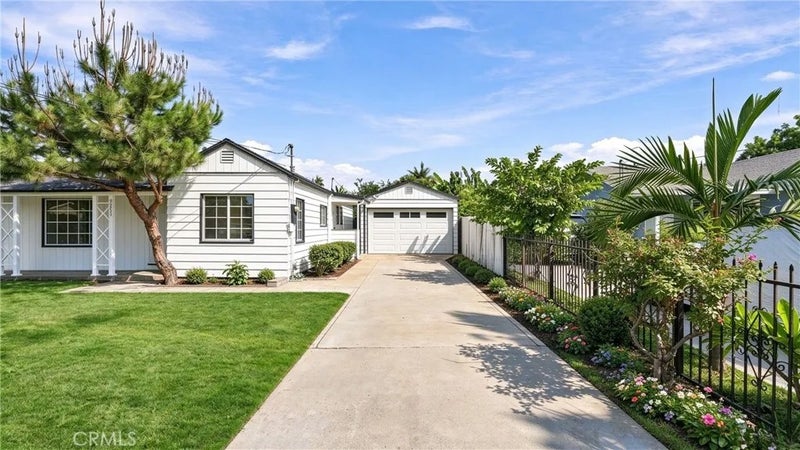 9255 Rio Dell