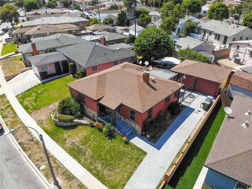 2417 W 101st Street