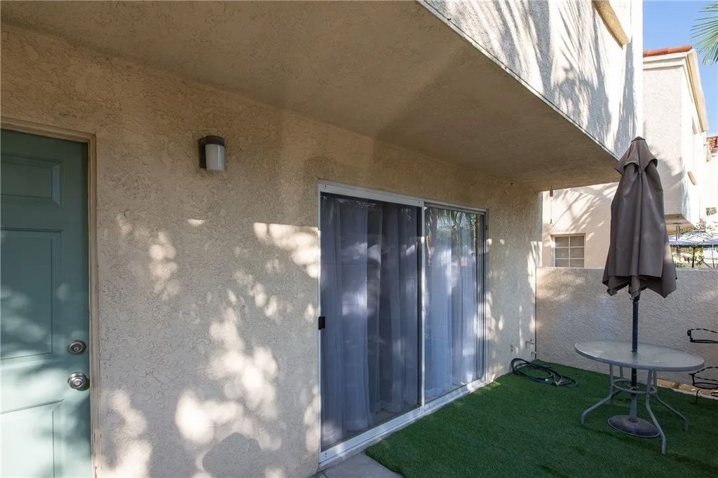 Photo of 401 W 220th street #49 St, Carson, CA 90745 (MLS # IG25279220)