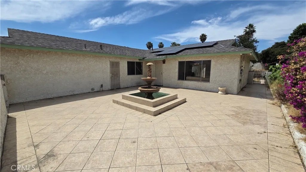 Photo of 24800 Redcliff Court, Moreno Valley, CA 92557 (MLS # CV26114512)