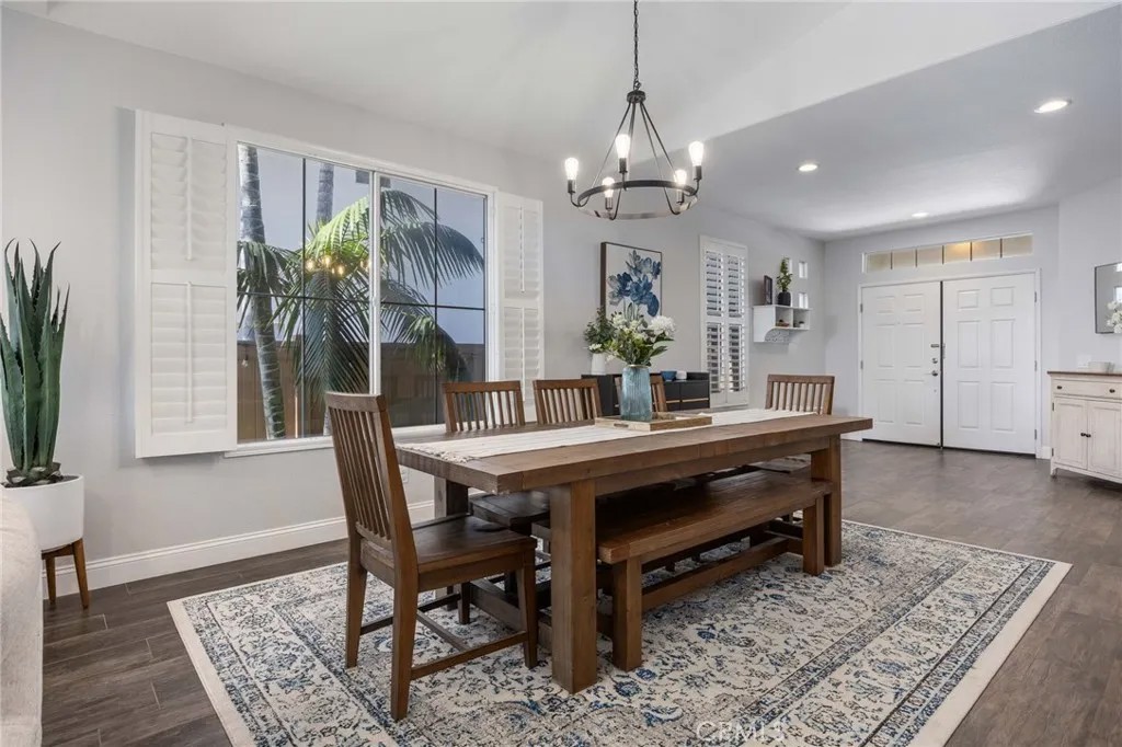 1541 Turquoise Drive