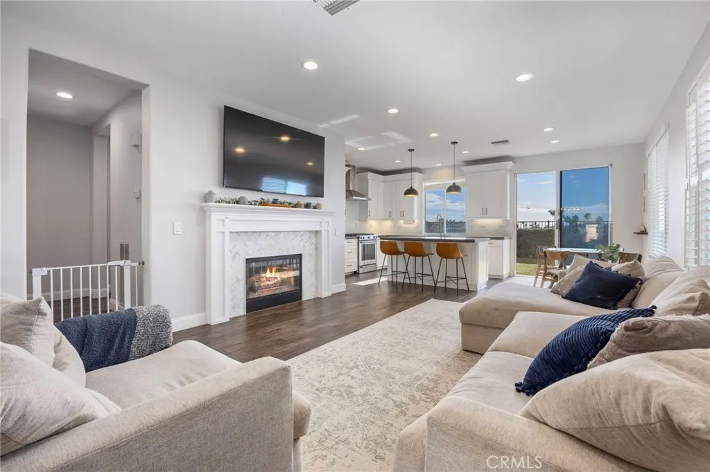 1541 Turquoise Drive